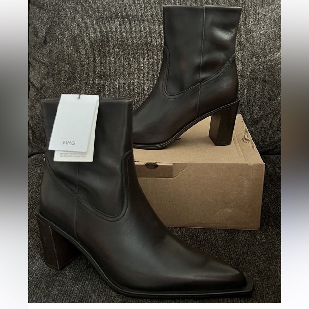 Mango Dark Brown Ankle Block Heel Booties, new with tags